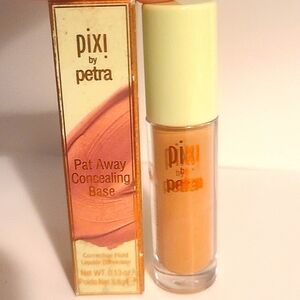 Pixi by Petra